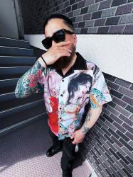 【ご予約開始】小妻 要 × HANG 美肉散華 aloha shirts
