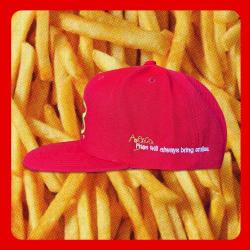 America will always bring smiles CAP レッド